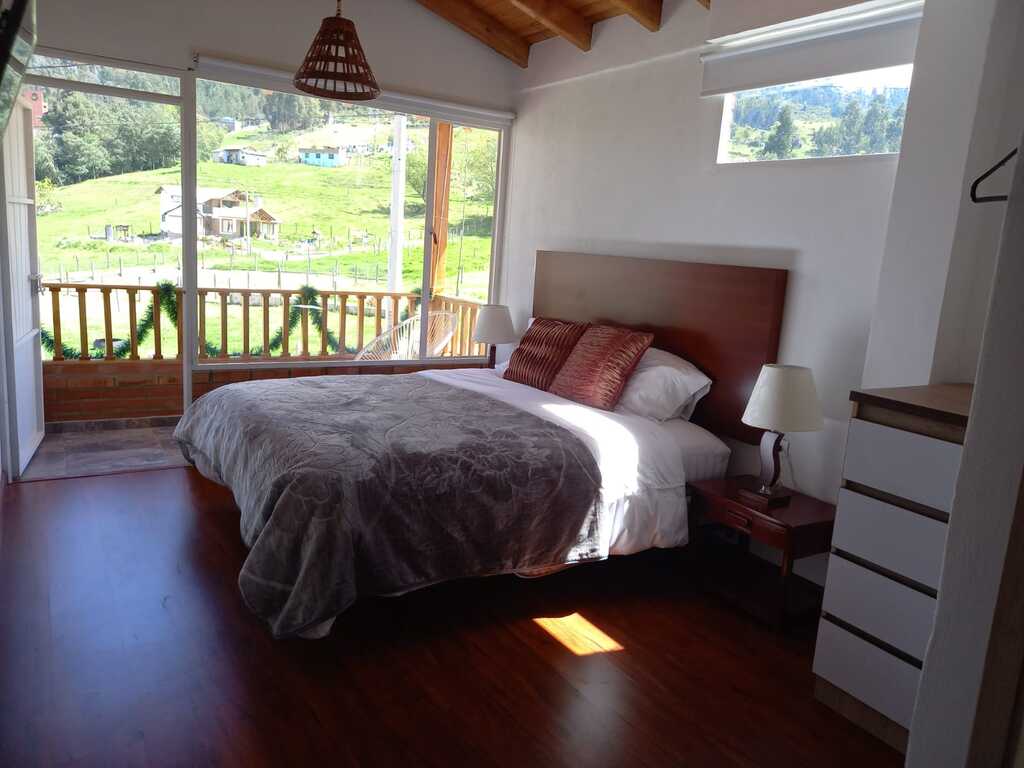 Habitación doble con balcón